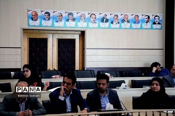 جلسه کارگروه کاهش آلودگی هوای استان تهران