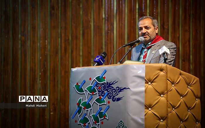 کاظمی: سازمان دانش‌آموزی در نقش‌پذیری و مشارکت اجتماعی دانش‌آموزان نقش مهمی  دارد