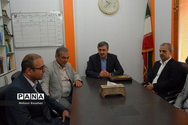 تقدیر مدیرکل آموزش و پرورش استان بوشهر از همکاران اداره اطلاع رسانی و روابط عمومی آموزش و پرورش استان