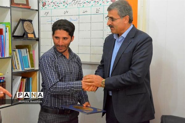 تقدیر مدیرکل آموزش و پرورش استان بوشهر از همکاران اداره اطلاع رسانی و روابط عمومی آموزش و پرورش استان
