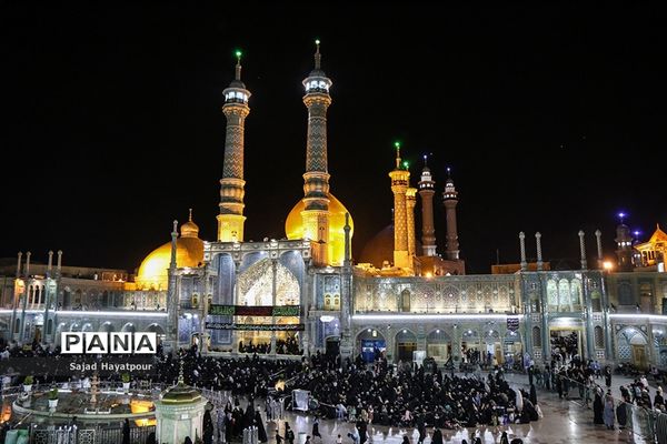 مراسم احیاء ویژه شب 19 ماه رمضان  در حرم حضرت معصومه (س)