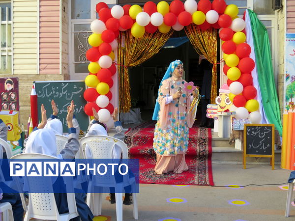 جشن شکوفه ها مدرسه ۱۷شهریور