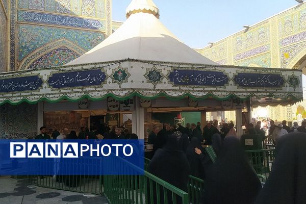 حال و هوای حرم مطهر حضرت علی بن موسی الرضا (ع) در دهه کرامت 