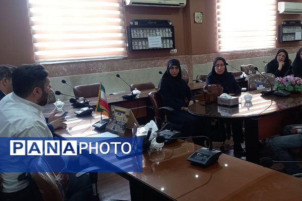 آغاز دهمین کارگاه "یکشنبه‌های تربیتی" با محوریت آموزش مهارت جرات‌مندی در رباط‌کریم