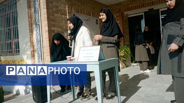 اجرای آزمایشات جذاب علوم در کاشمر