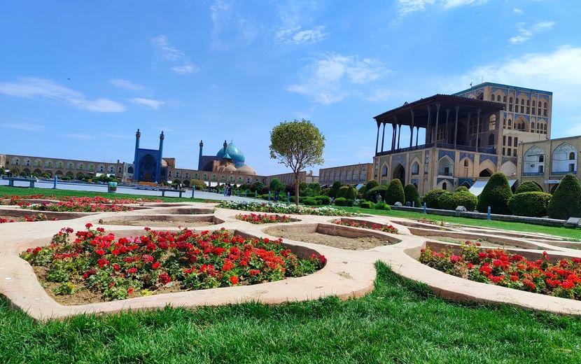 میدان امام اصفهان، شاهکاری از معماری و تاریخ