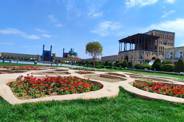 میدان امام اصفهان، شاهکاری از معماری و تاریخ