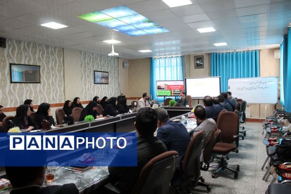 نشست مدیران مجری طرح نماد ناحیه یک یزد