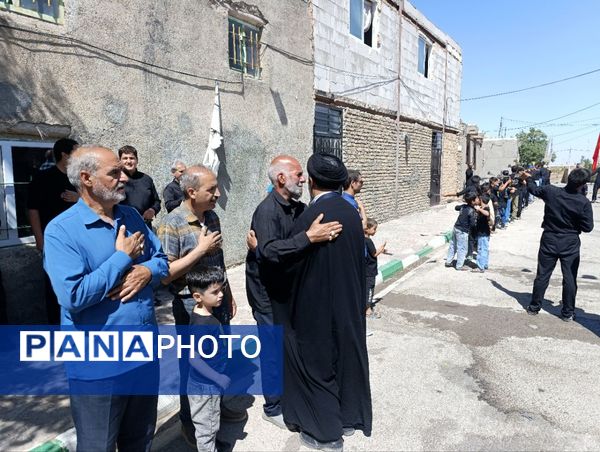مراسم سنتی هیات ثامن الائمه روستای سلطان آباد نمک