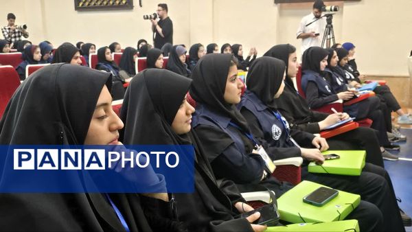 افتتاحیه اردوی ملی دختران خبرنگار سراسر کشور در اردوگاه شهید باهنر تهران