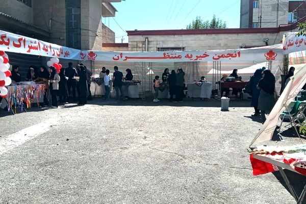 استقبال پرشور مردم از جشنواره غذا به نفع بیماران سرطانی