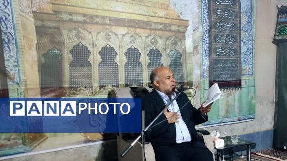 روضه خانگی در یکی از خانه کهن شهرستان کاشمر