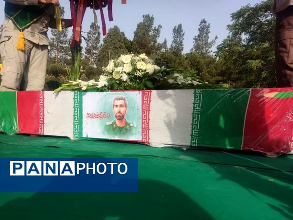 تشییع باشکوه پیکر شهید مبارزه با اسرائیل جنایتکار