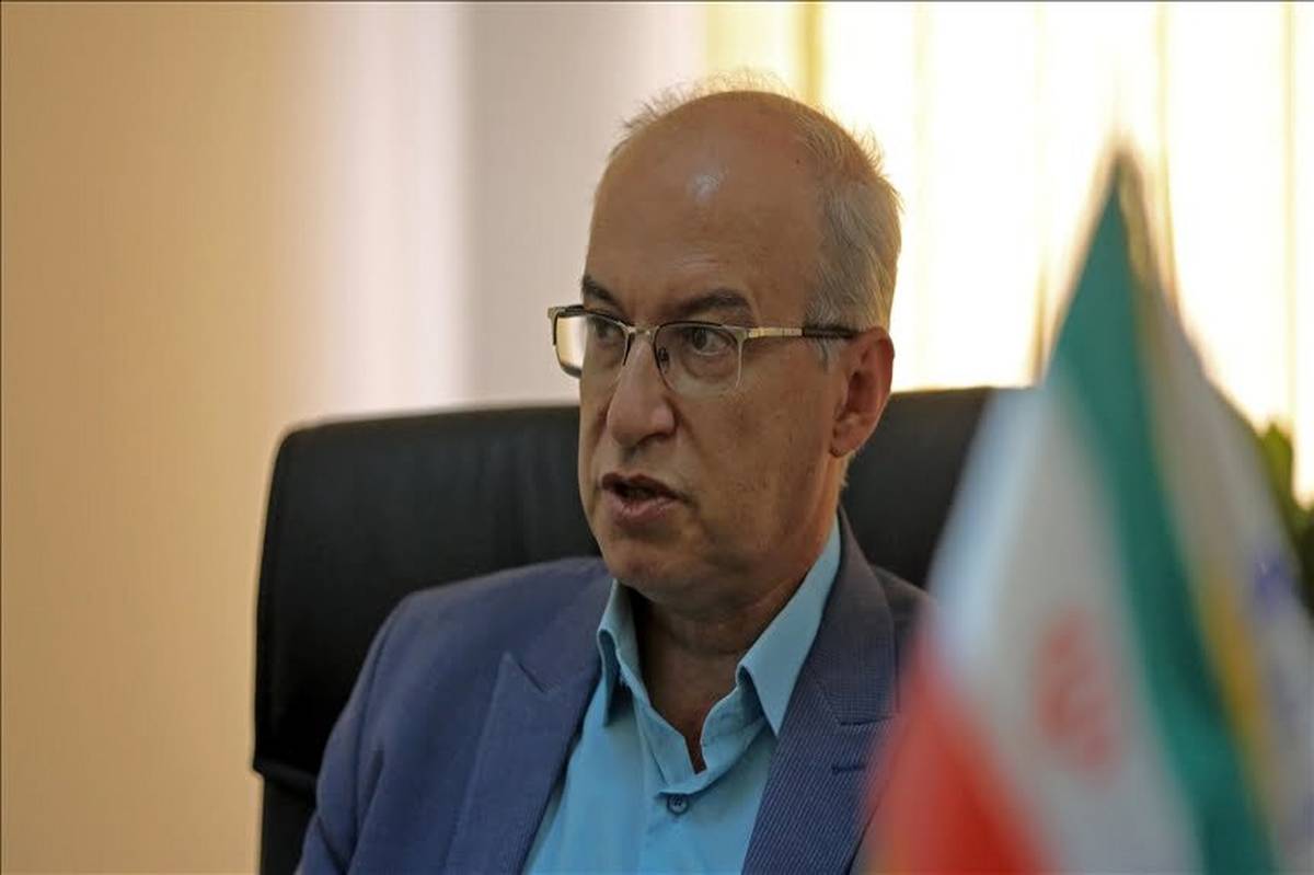 مردم نگران ذخایر دارویی نباشند/ زیرساختهای امدادی ترمیم میشوند