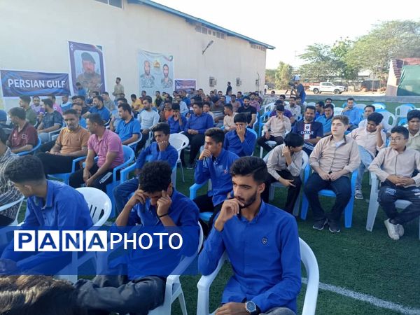 برگزاری مسابقات بادبانی و تورینگ در جزیره بوموسی
