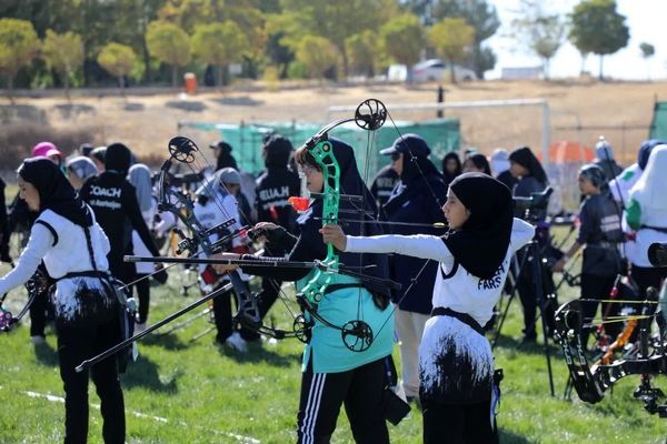تیر دختران کماندار چهارمحال و بختیاری به سیبل قهرمانی نشست