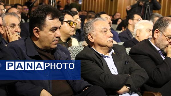 مراسم تکریم و معارفه مدیرکل فرهنگ و ارشاد اسلامی آذربایجان شرقی