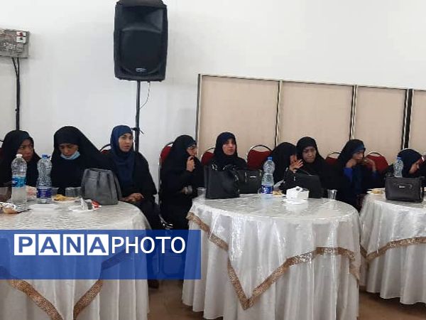 مراسم بزرگداشت روز معلم در میناب 