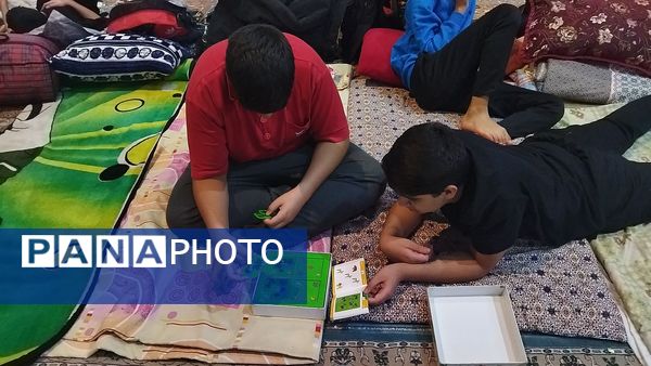  تفریح و مطالعه در دل اعتکاف