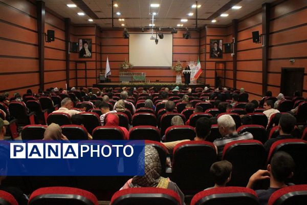 تجلیل از پسران آینده‌ساز بهارستانی