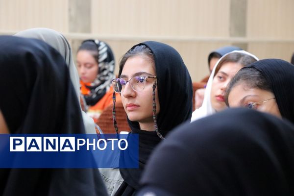 همایش انتخاب رشته کنکور در شهرستان پاکدشت 