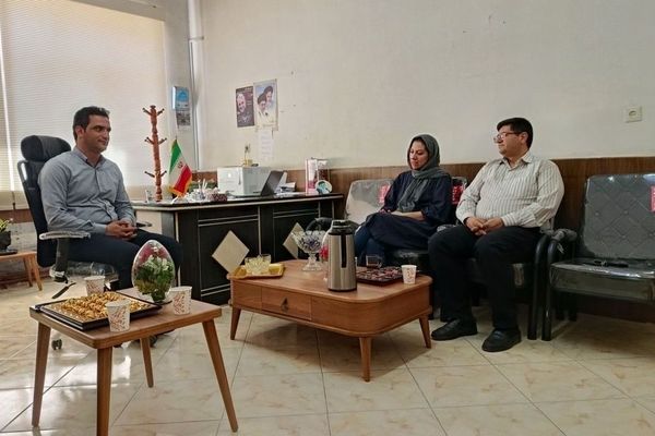 هم‌افزایی آموزش و پرورش نورآباد لرستان و انجمن همیاری با کودکان؛ عزم جدی برای جلوگیری از ترک تحصیل دانش‌آموزان کم‌برخوردار