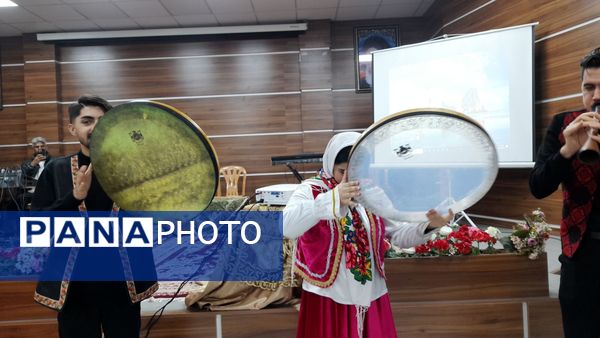 آیین گرامیداشت هفته پژوهش در شهرستان قائمشهر 