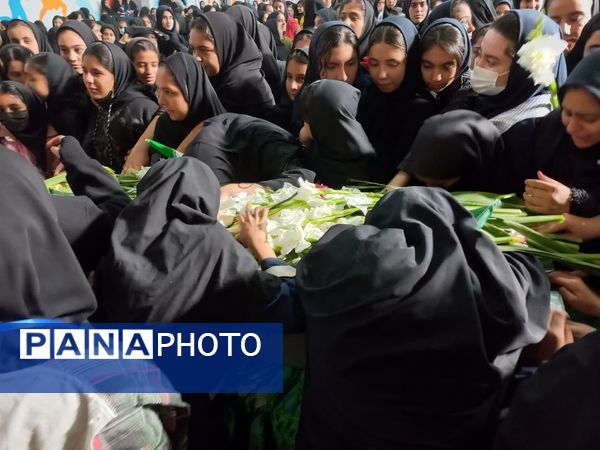 مراسم تشییع و استقبال از شهید گمنام در مدارس شهرستان سروستان