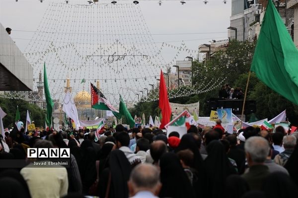 حضور مسئولان آموزش و پرورش خراسان رضوی در راهپیمایی روز قدس مشهد