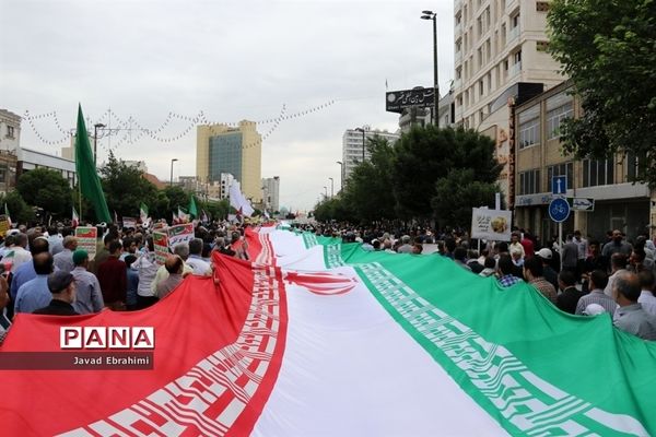 حضور مسئولان آموزش و پرورش خراسان رضوی در راهپیمایی روز قدس مشهد