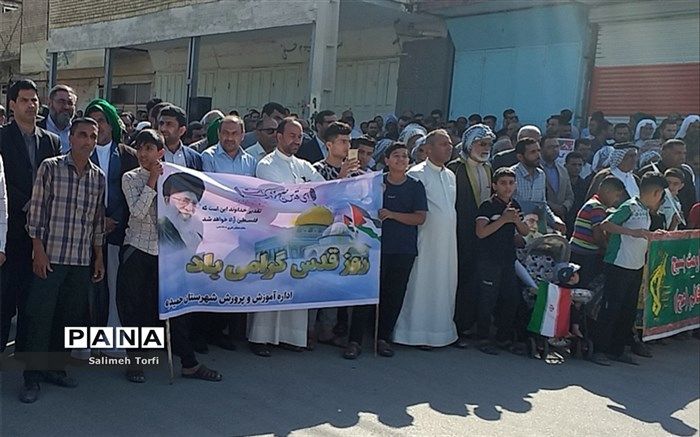 حضور در راهپیمایی روز قدس ادای دین در لبیک به ندای تاریخی بنیان گذار کبیر انقلاب اسلامی است