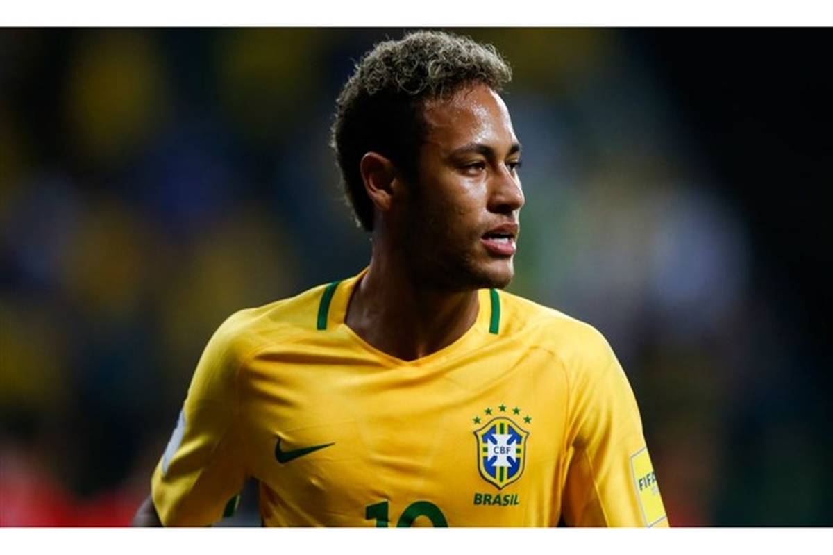 فوق ستاره فوتبال برزیل به تجاوز متهم شد