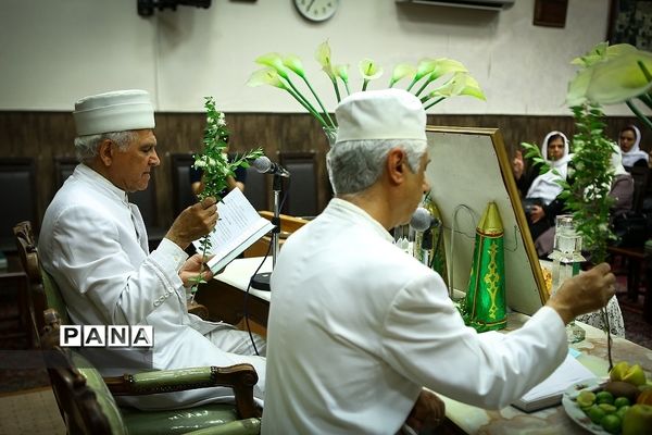 نیایش و ادای احترام  زرتشتیان در سی امین سالگرد ارتحال حضرت امام خمینی (ره)