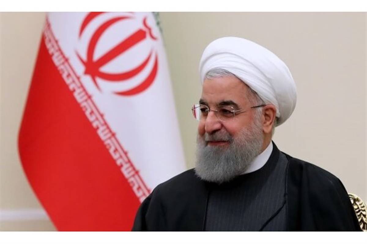 روحانی: عید فطر جشن همدلی ملت‌ها و تجلی اقتدار مسلمانان و تداوم وحدت امت اسلامی است