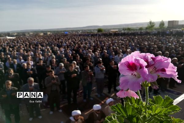 نماز عید فطر شهرستان آذرشهر