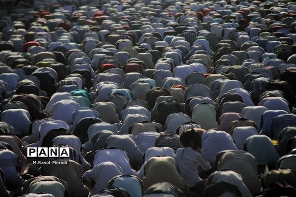 نماز عید سعید فطر در بندرعباس