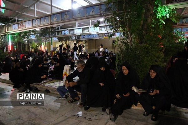 مراسم شب قدر در جوار گلزار شهدای علی ابن جعفر علیه السلام قم
