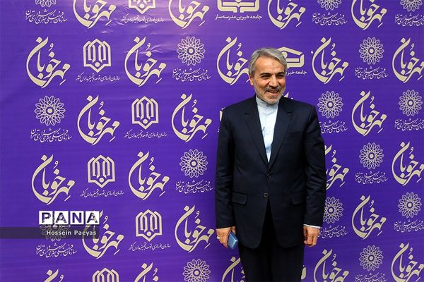 آیین تجلیل از خیرین مدرسه‌ساز و نکوداشت «محمدرضا حافظی» رئیس جامعه خیرین مدرسه‌ساز