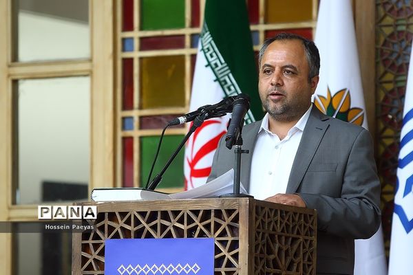 آیین تجلیل از خیرین مدرسه‌ساز و نکوداشت «محمدرضا حافظی» رئیس جامعه خیرین مدرسه‌ساز