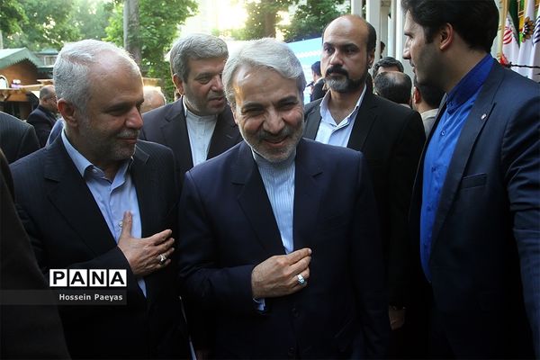 آیین تجلیل از خیرین مدرسه‌ساز و نکوداشت «محمدرضا حافظی» رئیس جامعه خیرین مدرسه‌ساز