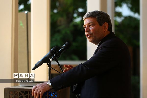 آیین تجلیل از خیرین مدرسه‌ساز و نکوداشت «محمدرضا حافظی» رئیس جامعه خیرین مدرسه‌ساز