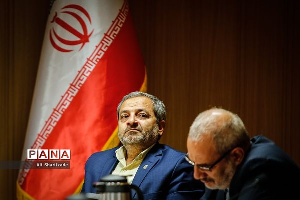 نشست هم‌اندیشی تشکل‌های فرهنگی