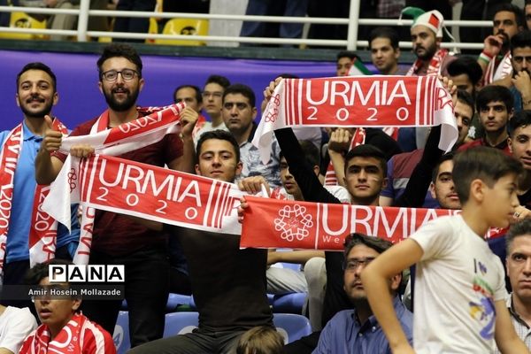 هفته سوم لیگ ملت‌های والیبال  |  روسیه 3 - 1 لهستان