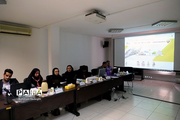دومین روز جلسه توجیهی رابطان استانی سامانه‌های دانش آموزی