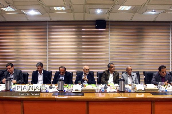 اولین نشست هم‌اندیشی اساتید دانشگاه‌های علوم تربیتی با سرپرست وزارت آموزش‌وپرورش