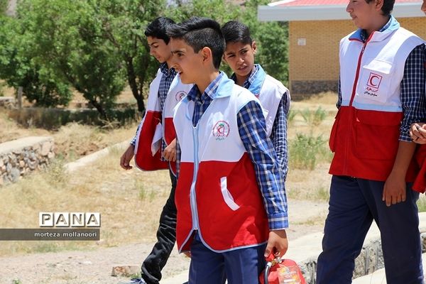 المپیاد دانش‌آموزی هلال احمر در یزد