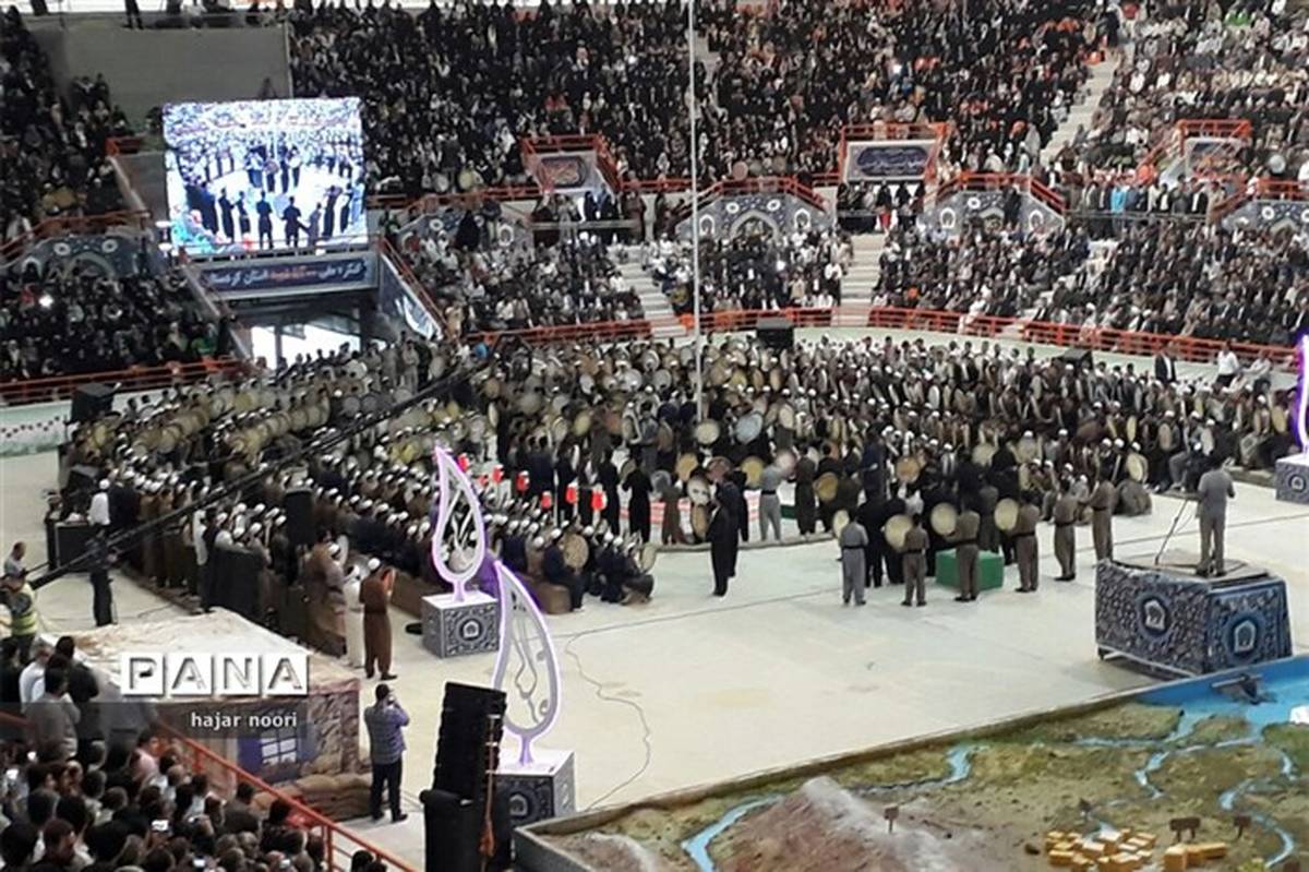 کنگره ملی ۵۴۰۰ شهید استان کردستان در سنندج برگزار شد