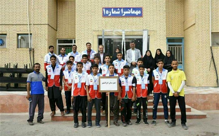 کسب مقام اول دانش آموزان ایرانشهری در هفتمین دوره مسابقات دادرس استانی