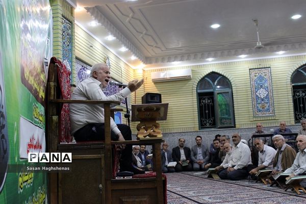 کرسی تلاوت قرآن کریم در اسلامشهر