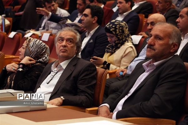 همایش تجلیل از خیرین مدرسه‌ساز استان تهران (1)